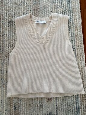 Zara Beige V-Neck Knit Tank Top